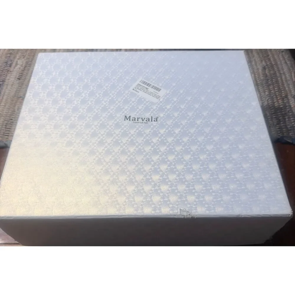 Marvala Picture Frame, Crystal Clear Photo Frame, 8x10